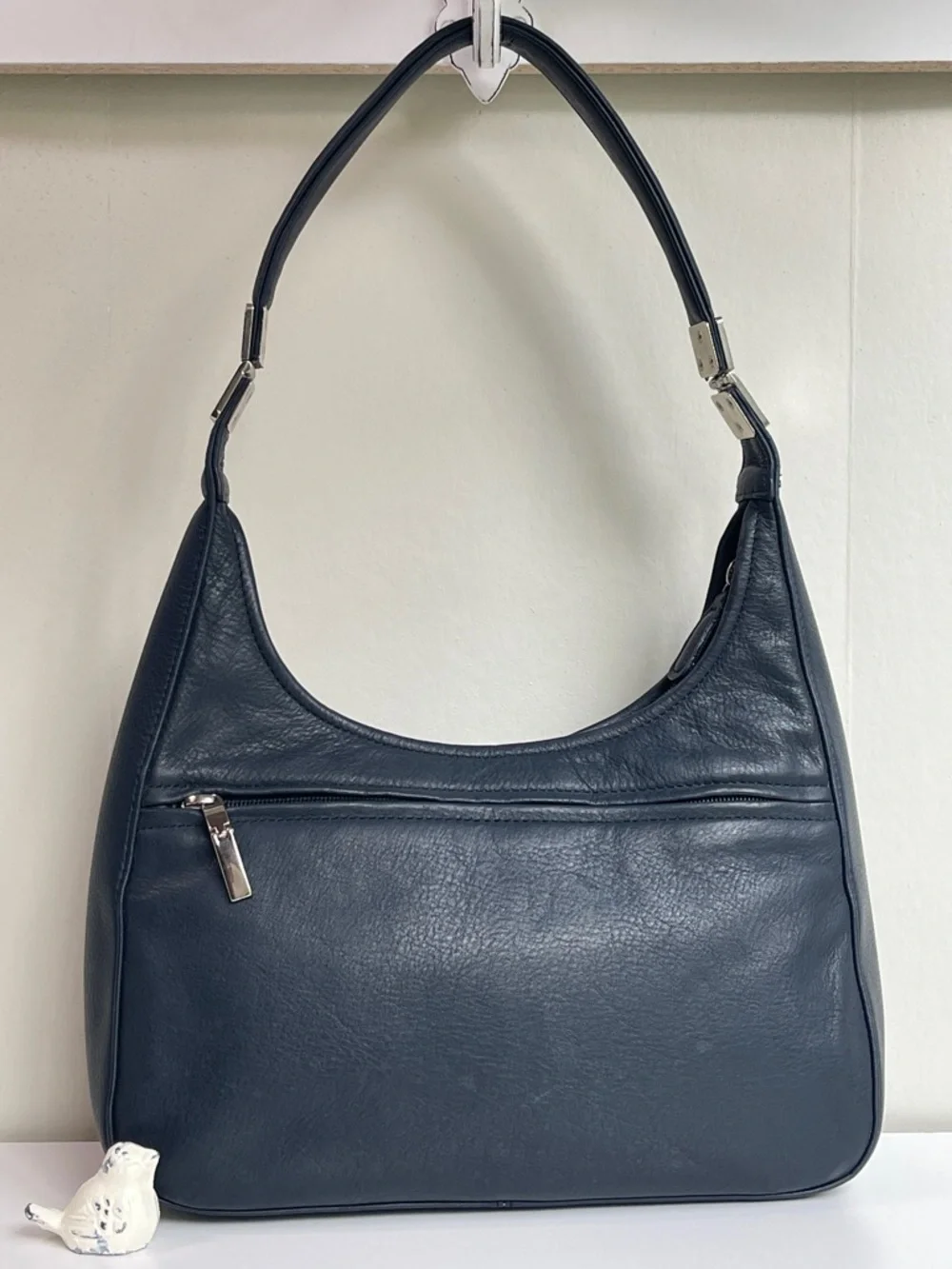 Liz Claiborne Vintage Genuine Leather Shoulder Bag Navy